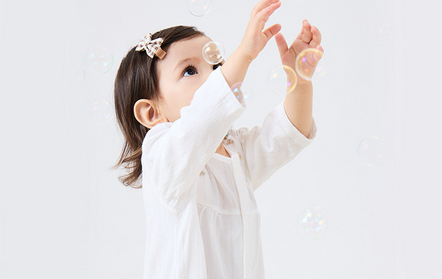 婴幼儿爬服