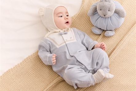 婴幼儿爬服